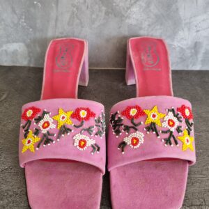 Home Sepatu Heels Bunga Bunga