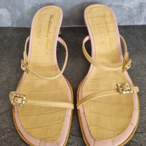 Home Sepatu Heels Soft Pink